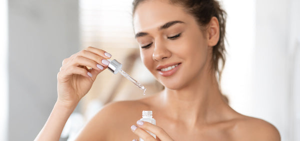 The Ordinary vs Small Batch Serums Vitamin C Serum: Differences, Similarities & How to Choose