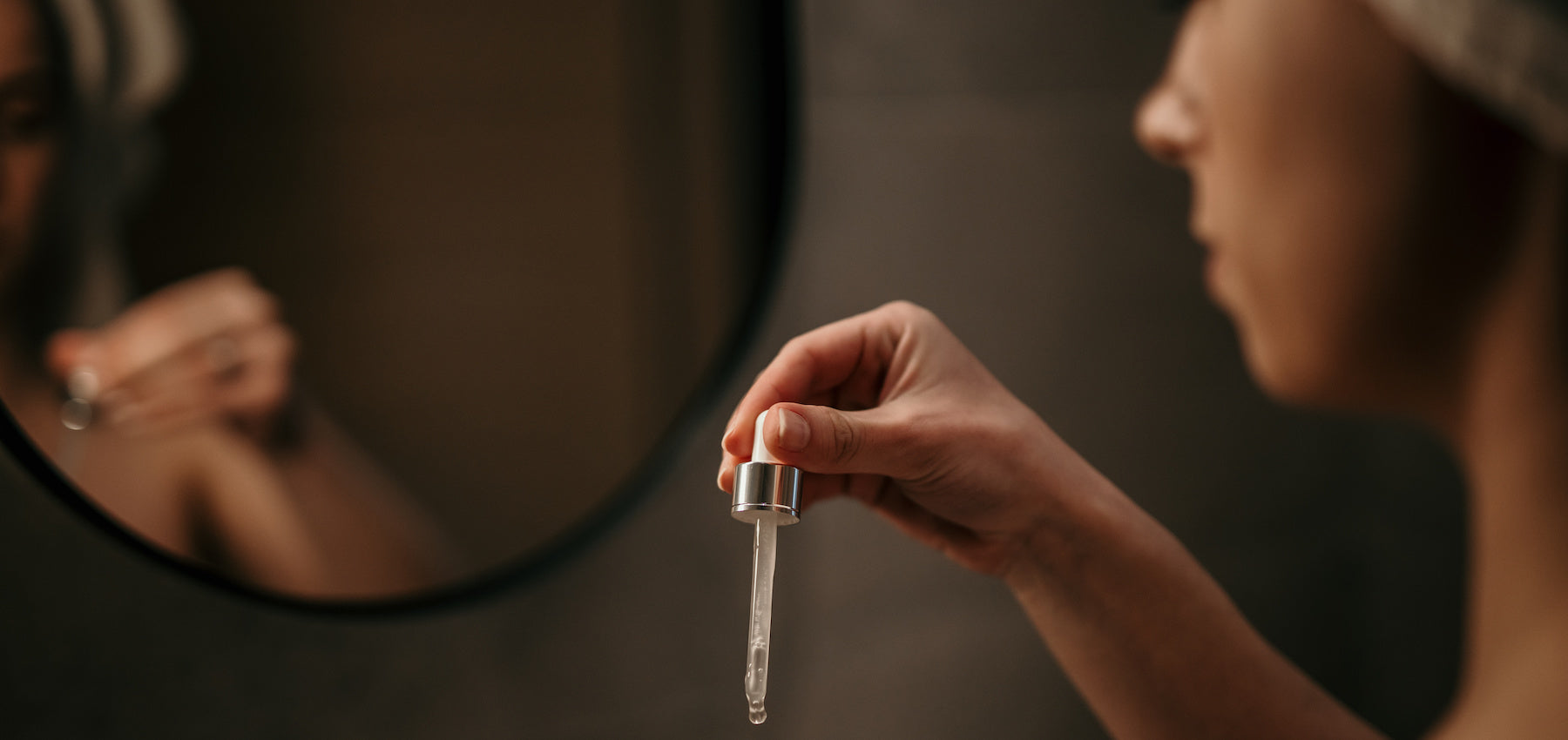 Can You Use Retinol with CoQ10 Serum?