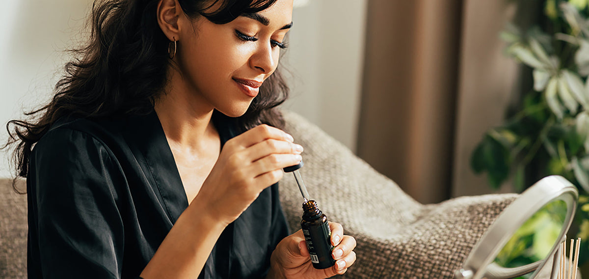 Vitamin C Serum for Sensitive Skin: How to Use It Without Irritation